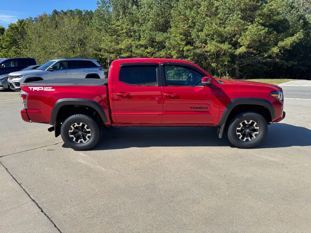 Used 2022 Toyota Tacoma TRD Off-Road image 6