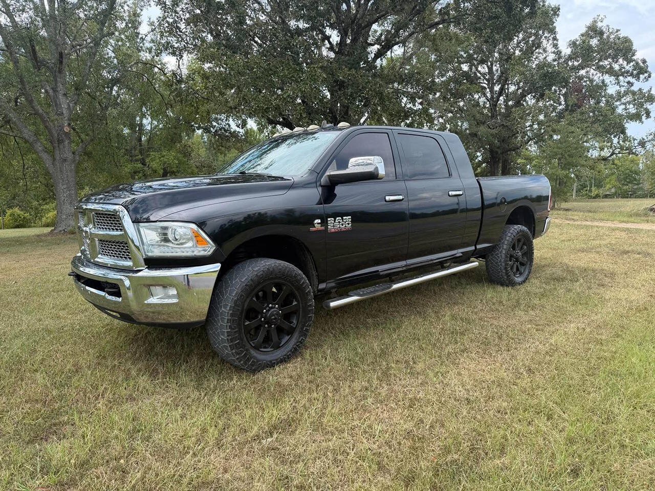 Used 2015 RAM 2500 Laramie AWD/4WD image 3