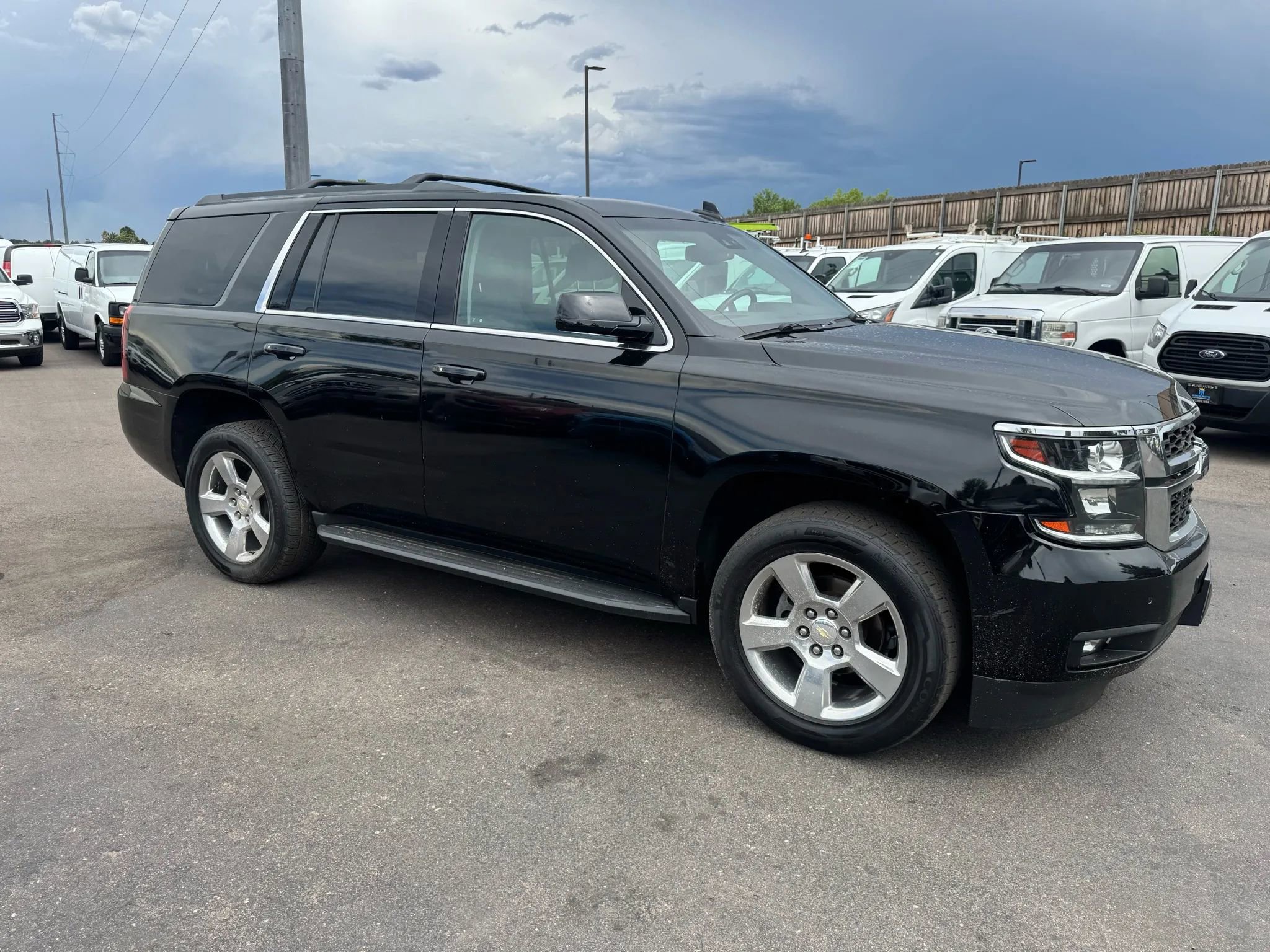 Used 2019 Chevrolet Tahoe LT w/ Luxury Package AWD/4WD image 10