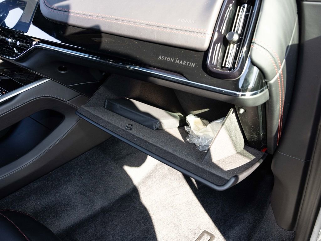 New 2026 Aston Martin DBX 707 image 68