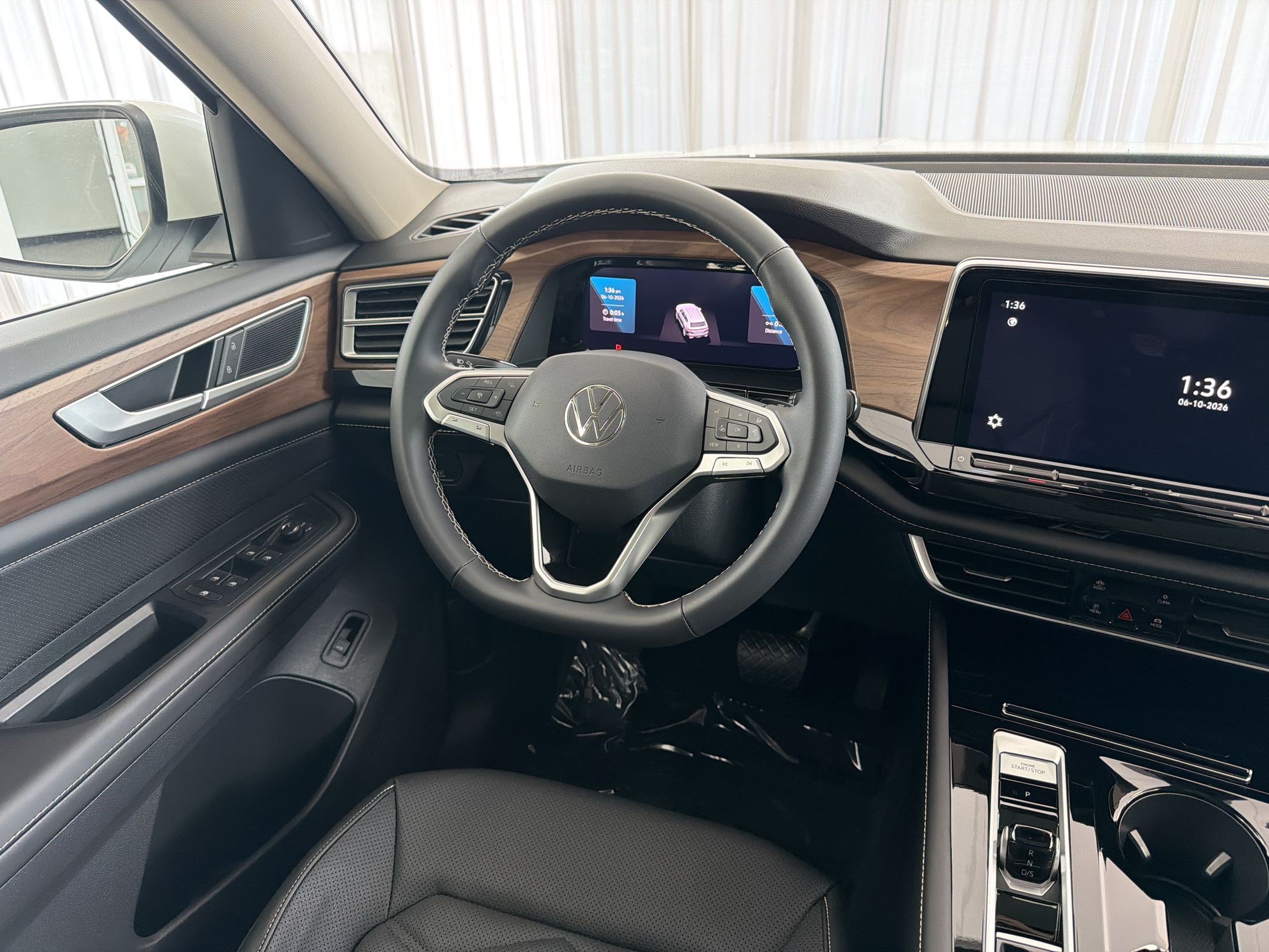 New 2026 Volkswagen Atlas SE FWD image 27