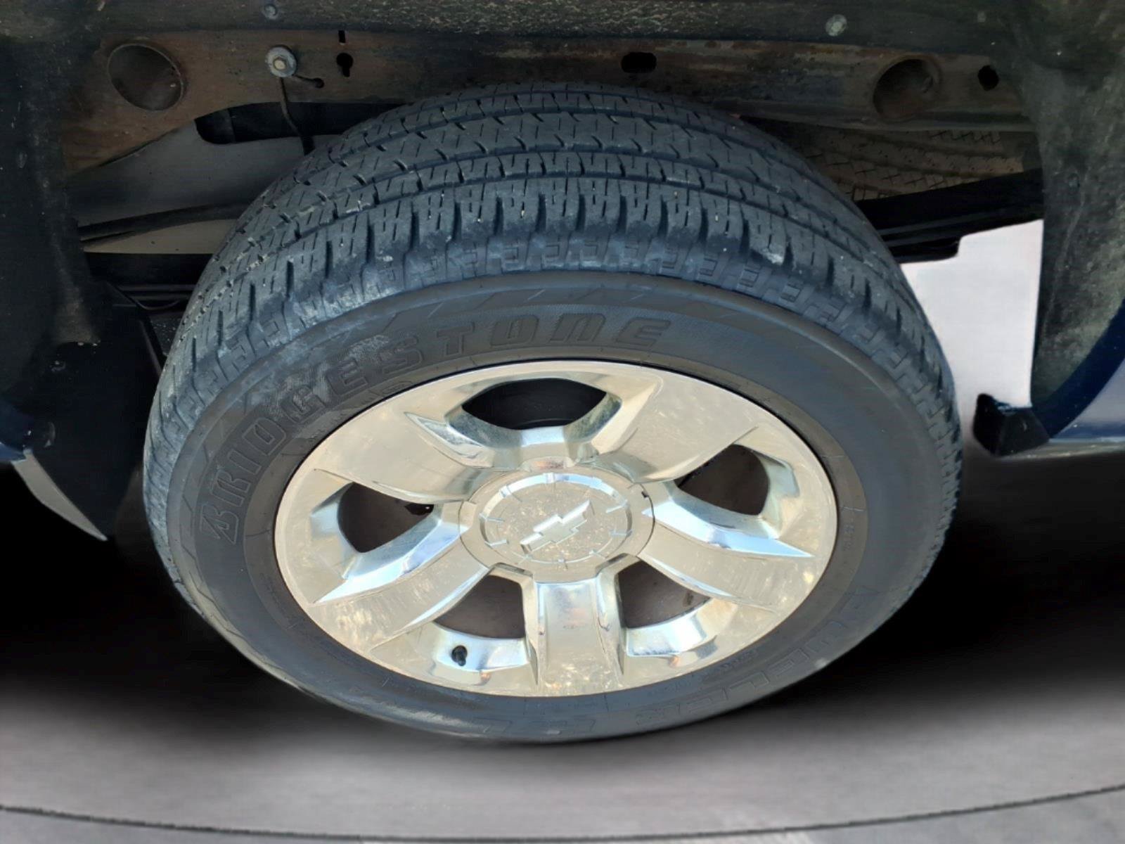 Used 2015 Chevrolet Silverado 1500 LTZ AWD/4WD image 10