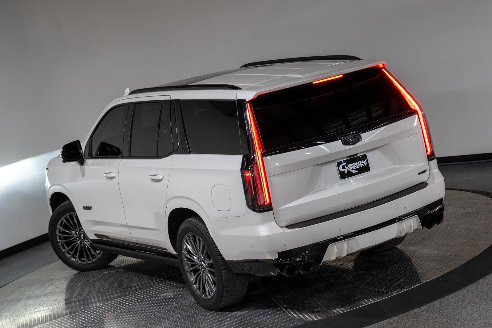 Used 2023 Cadillac Escalade V image 33