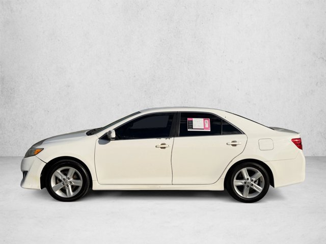 Used 2013 Toyota Camry SE FWD image 9