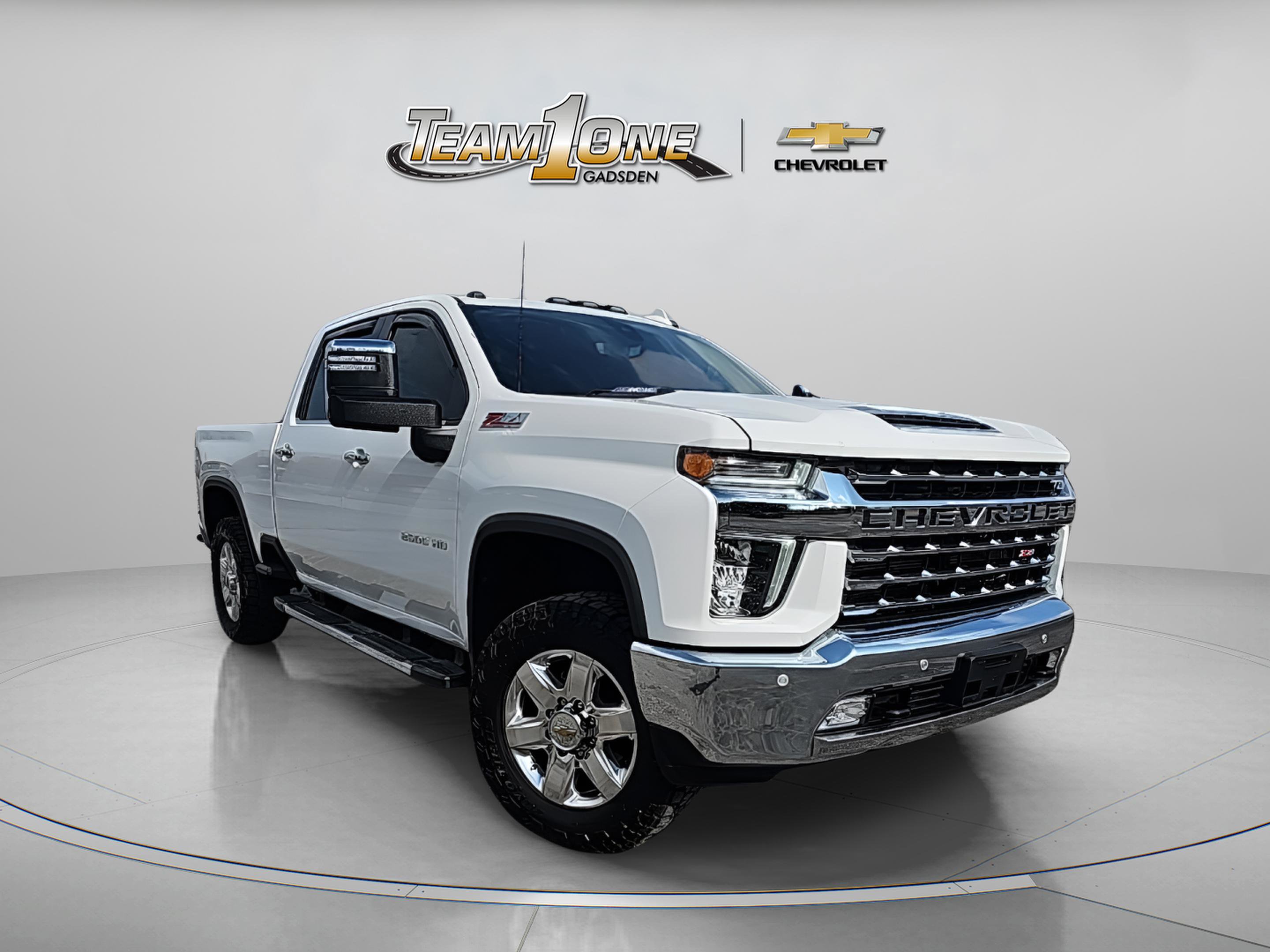Used 2023 Chevrolet Silverado 2500 LTZ w/ LTZ Premium Package image 2