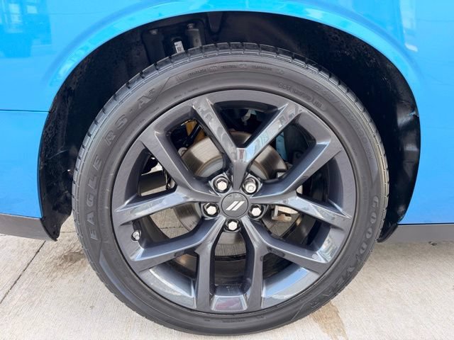Used 2023 Dodge Challenger R/T w/ Plus Package RWD image 8