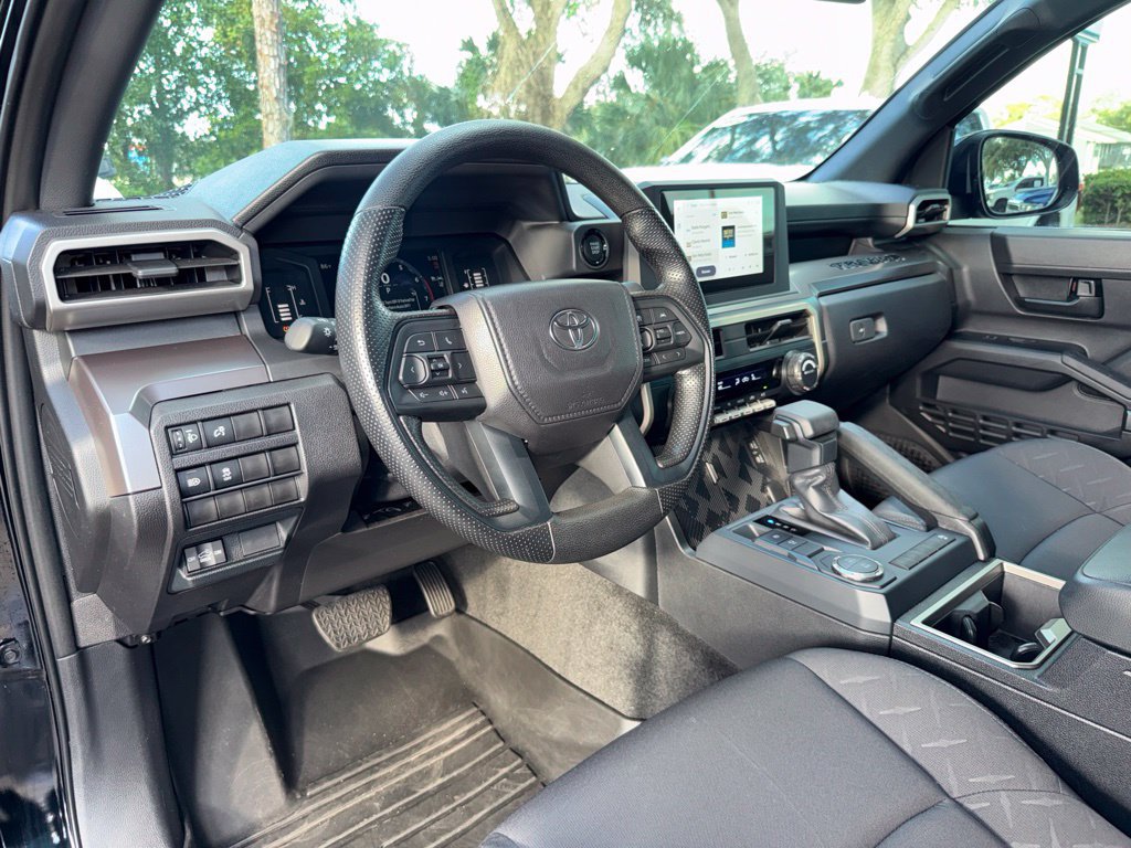 Used 2025 Toyota Tacoma SR5 RWD image 12