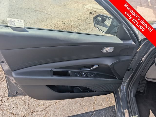 Certified 2024 Hyundai Elantra SEL FWD image 13