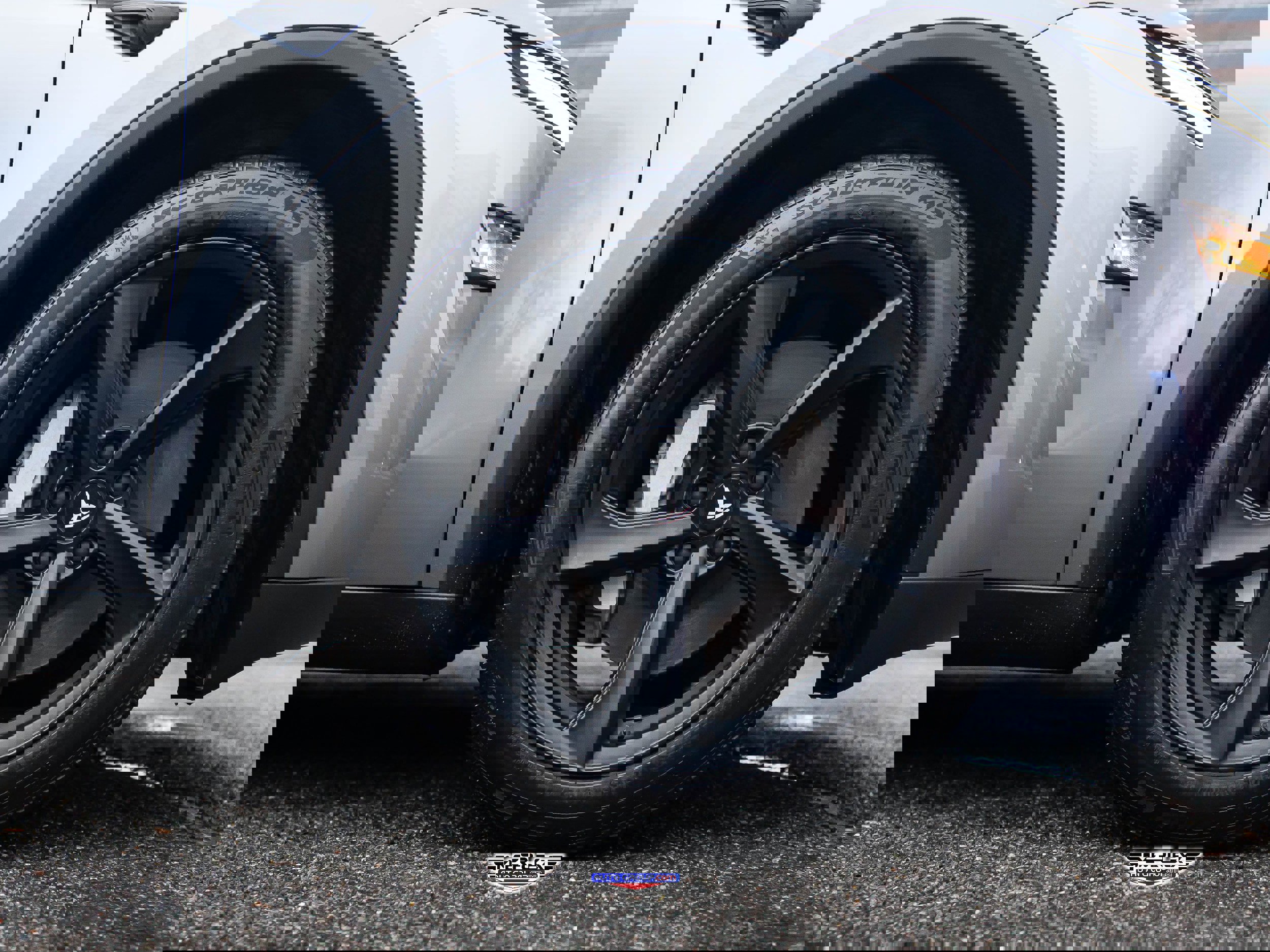 Used 2026 Tesla Model Y Long Range image 9