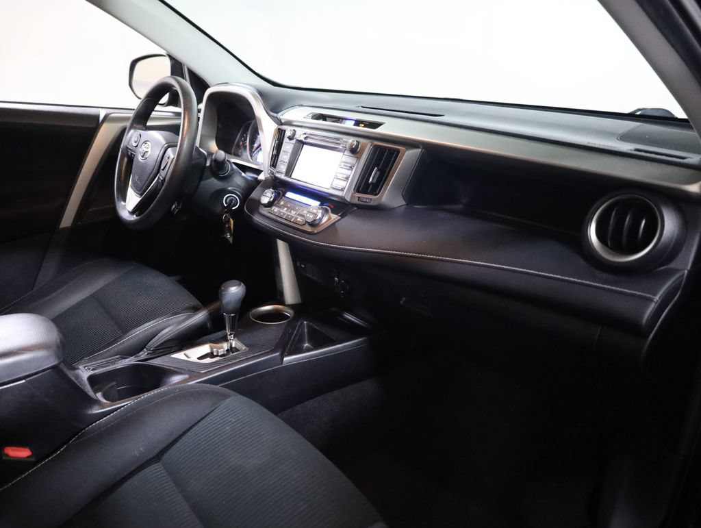 Used 2014 Toyota RAV4 XLE AWD/4WD image 55