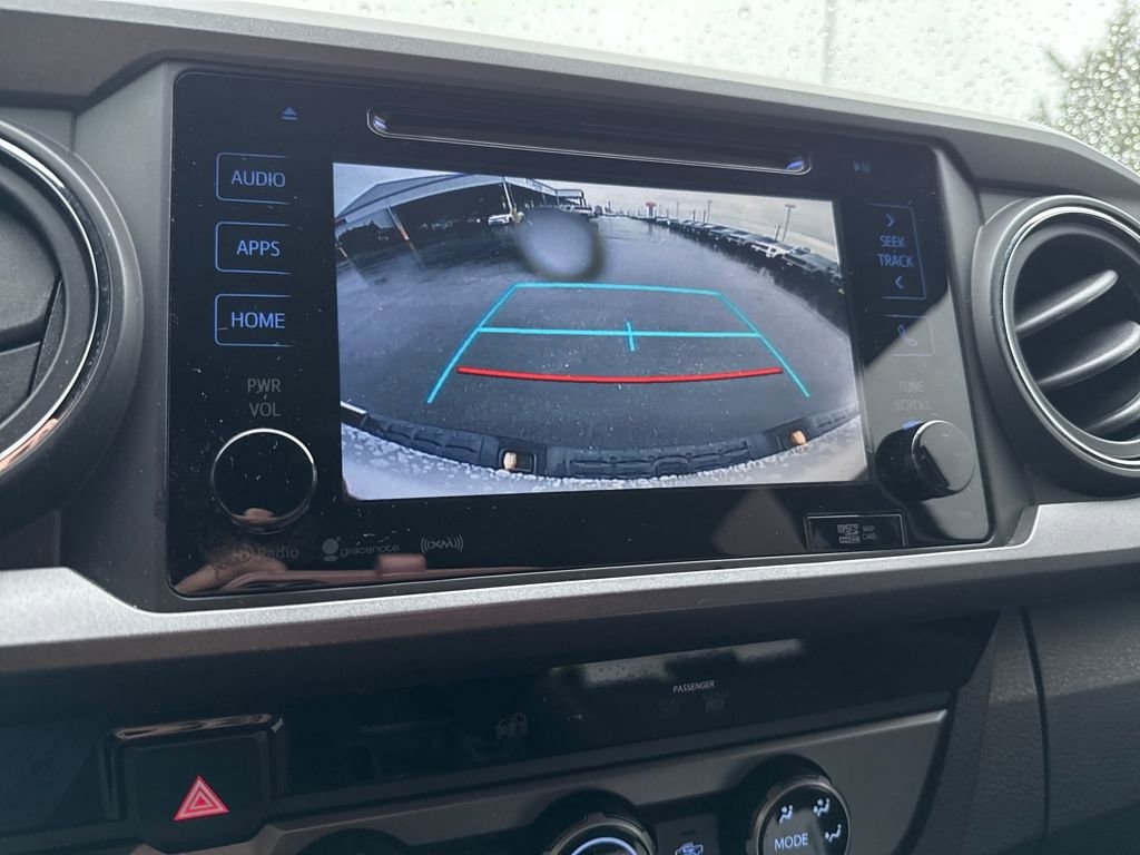 Used 2017 Toyota Tacoma TRD Sport image 28