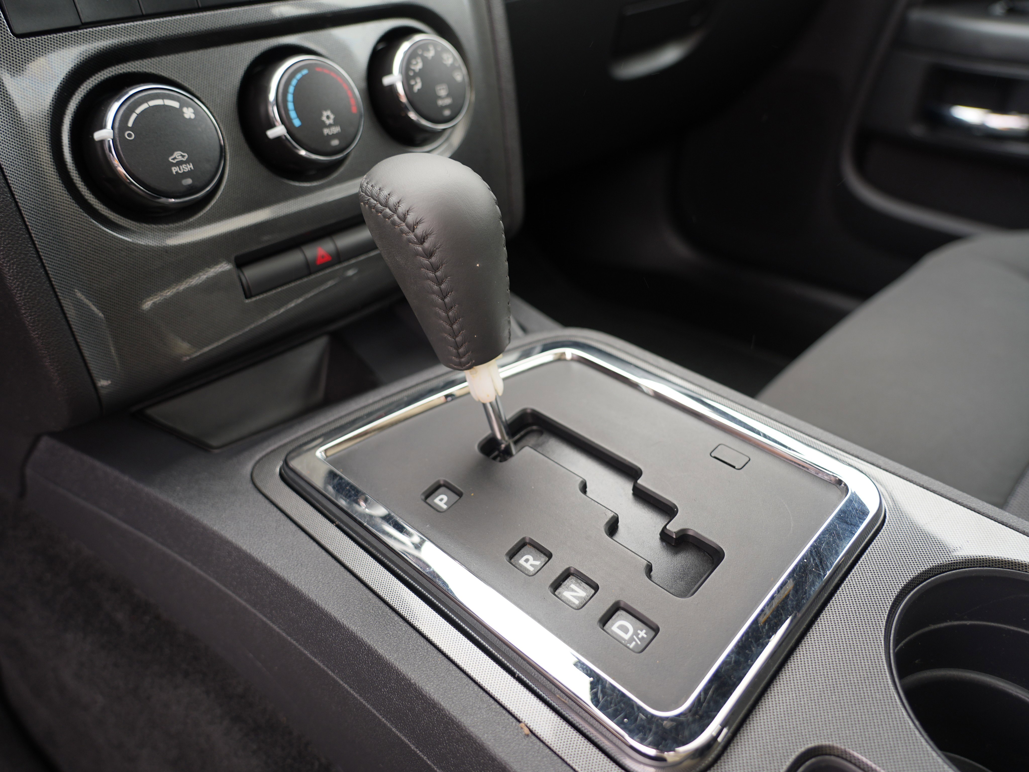Used 2009 Dodge Challenger R/T RWD image 22