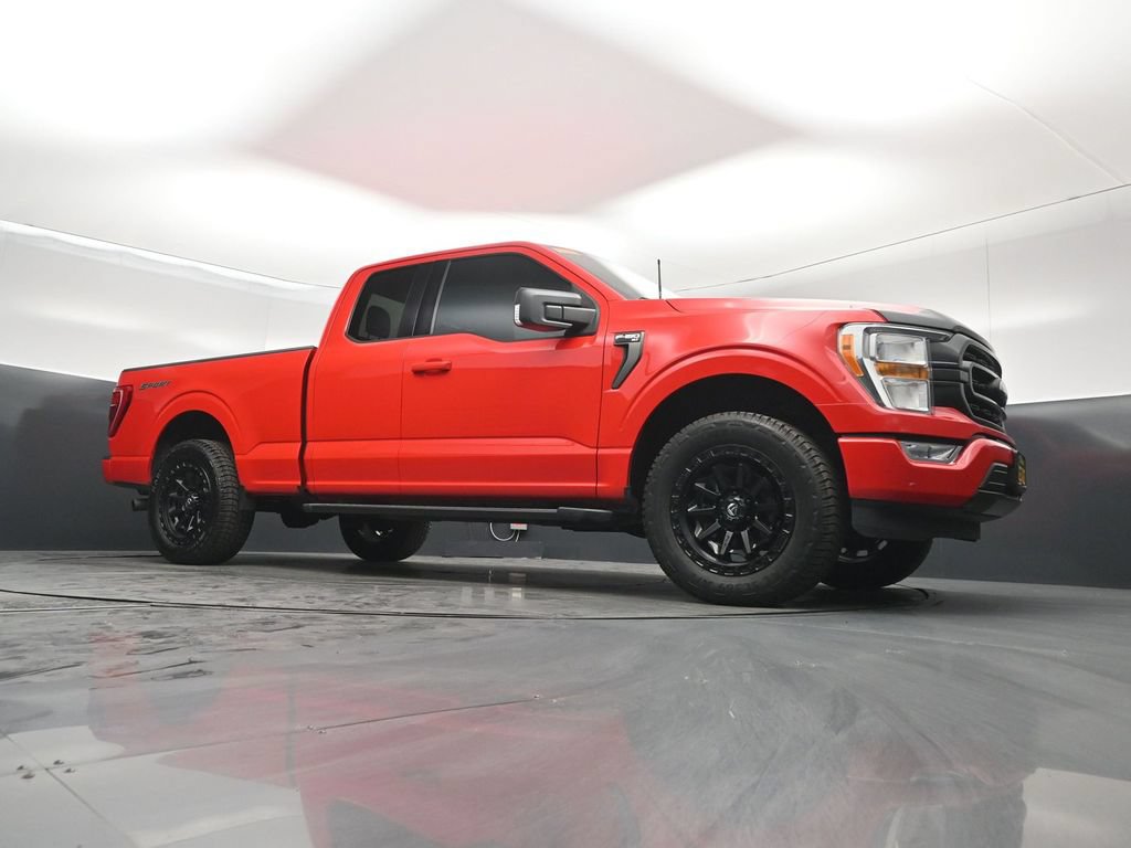 Used 2021 Ford F150 XLT w/ Equipment Group 301A Mid RWD image 3