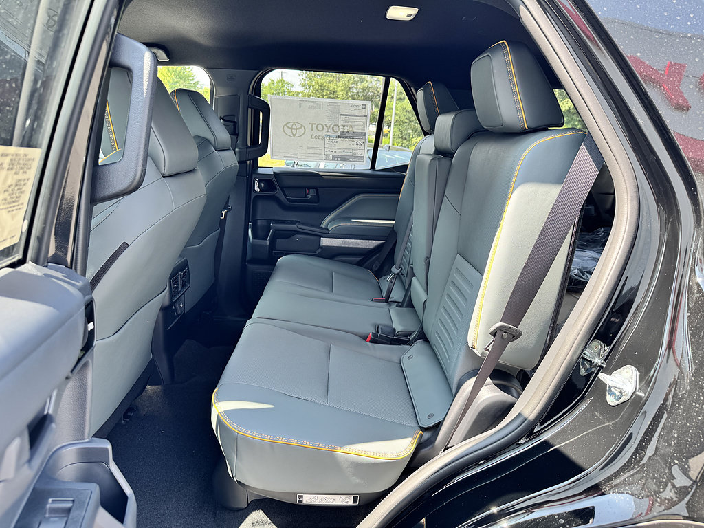 New 2026 Toyota 4Runner Trailhunter AWD/4WD image 9