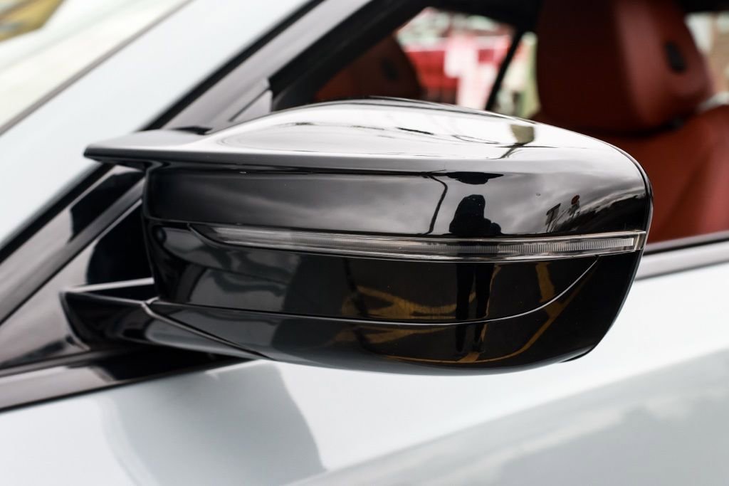 Used 2025 BMW M340i xDrive w/ Shadowloine Package image 39