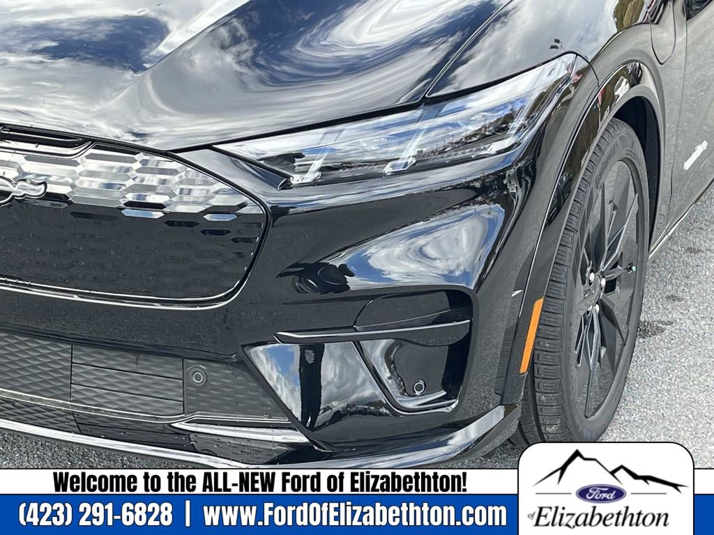 New 2025 Ford Mustang Mach-E GT image 10