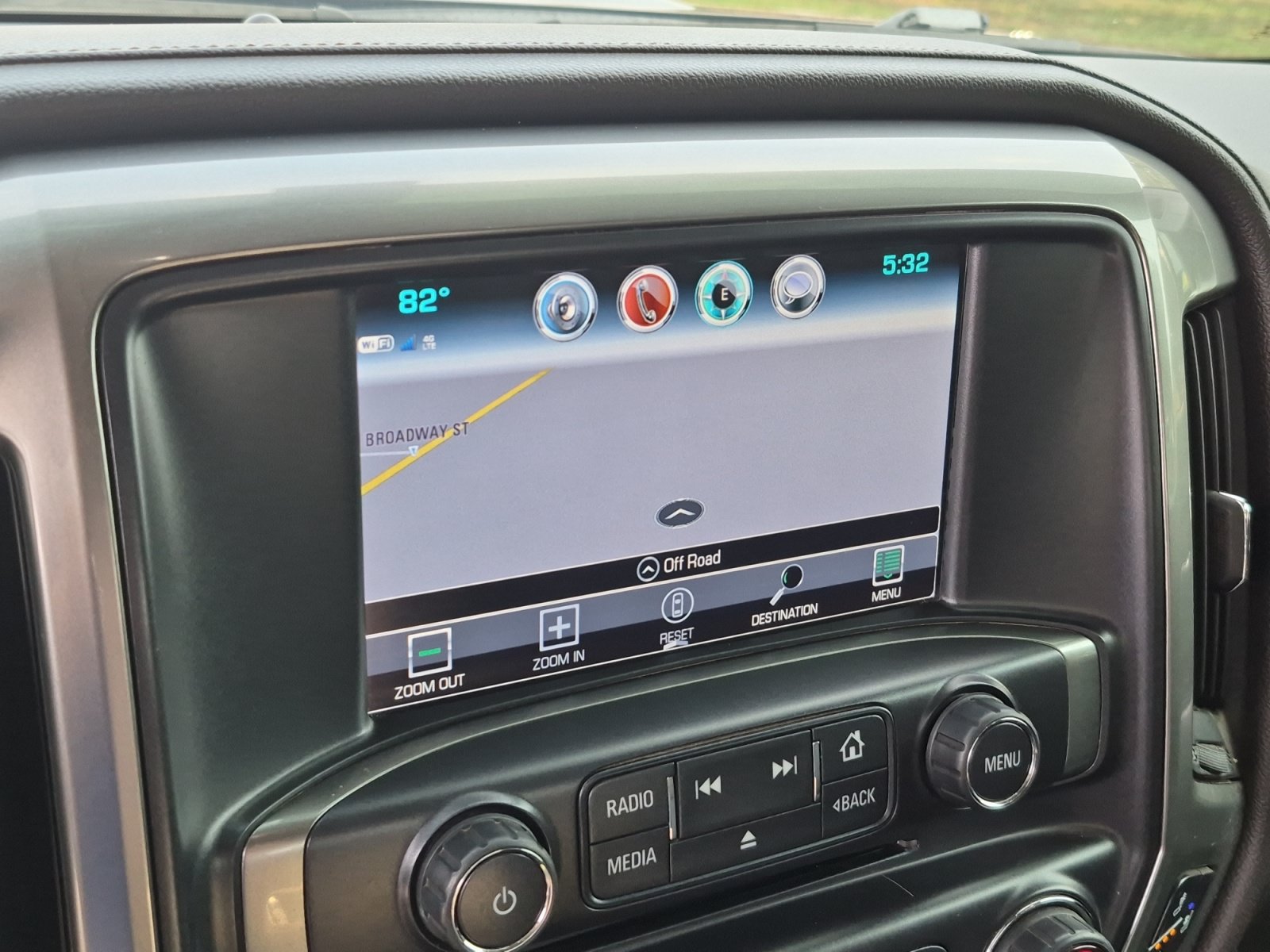 Used 2019 Chevrolet Silverado 2500 LTZ w/ Duramax Plus Package AWD/4WD image 14