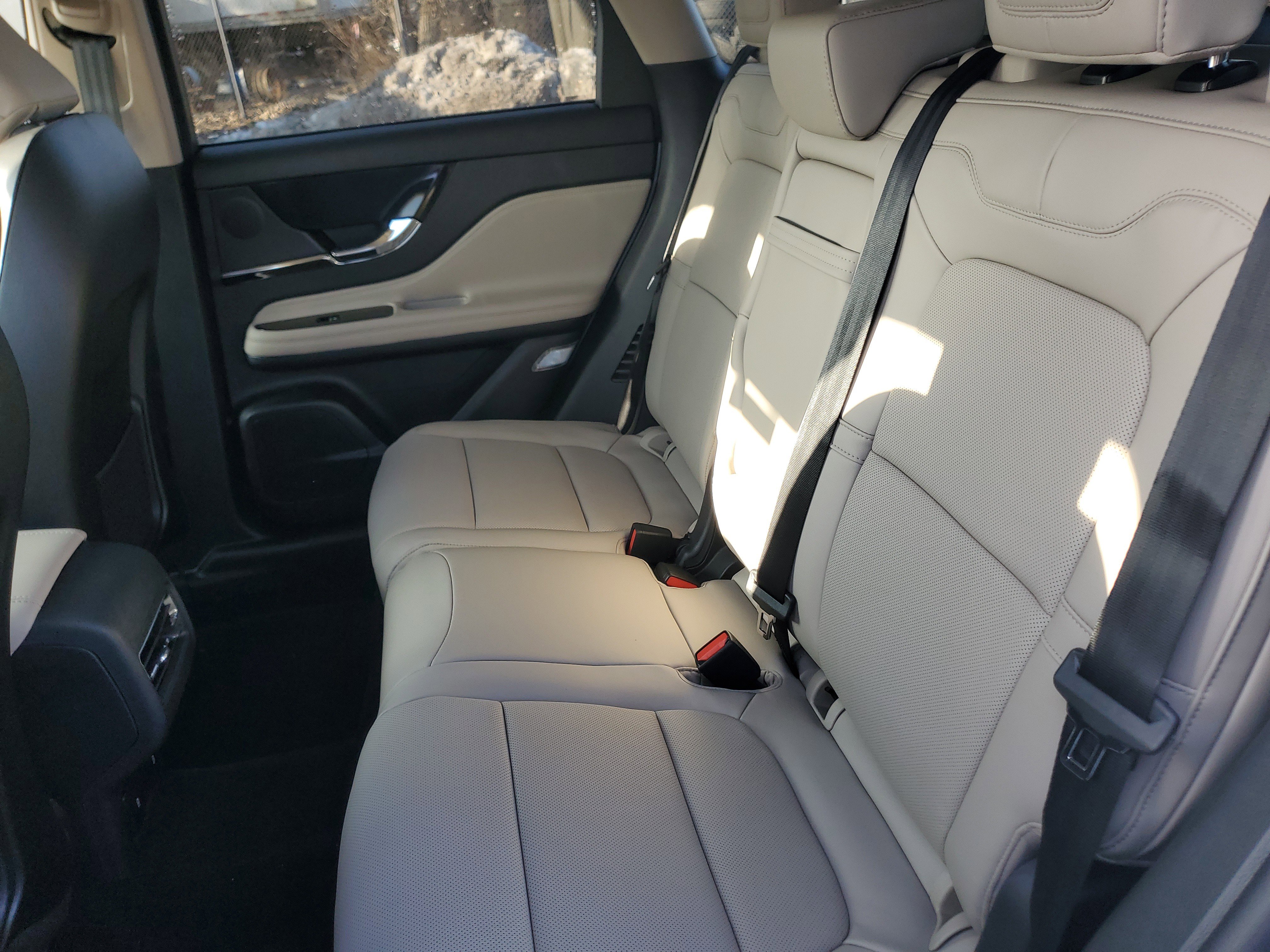 New 2026 Lincoln Corsair Reserve w/ Jet Appearance Package image 28