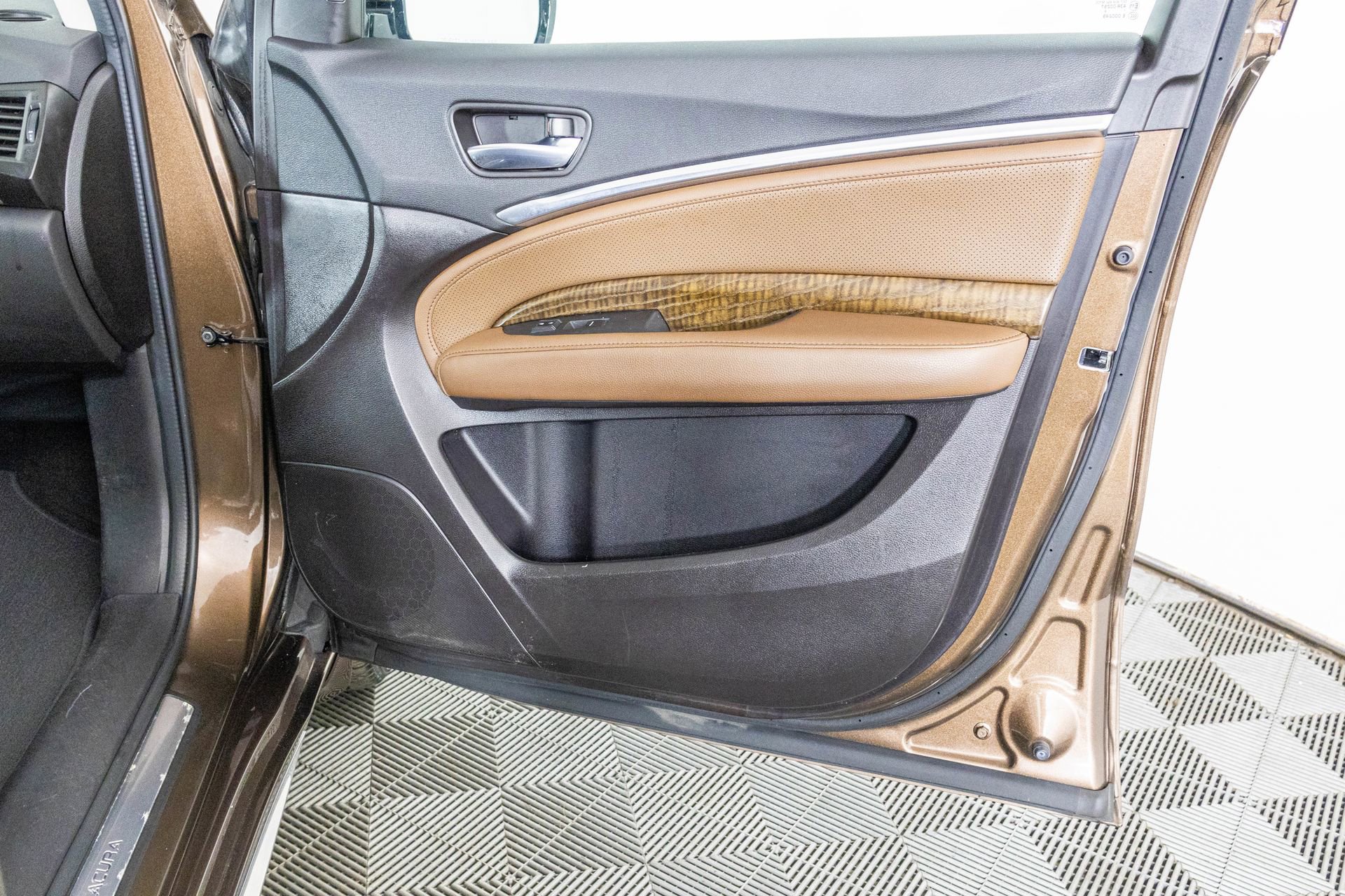 Used 2019 Acura MDX Sport Hybrid w/ Technology Pkg image 46