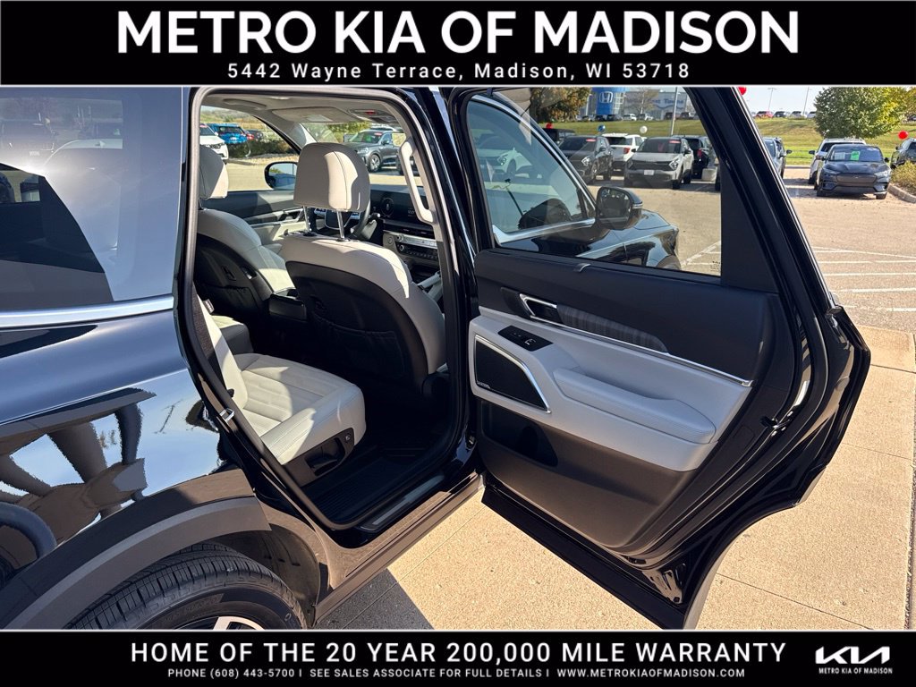 Used 2024 Kia Telluride SX Prestige w/ Towing Package AWD/4WD image 50