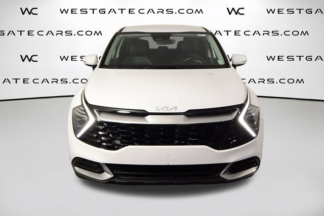 Used 2025 Kia Sportage EX FWD image 2