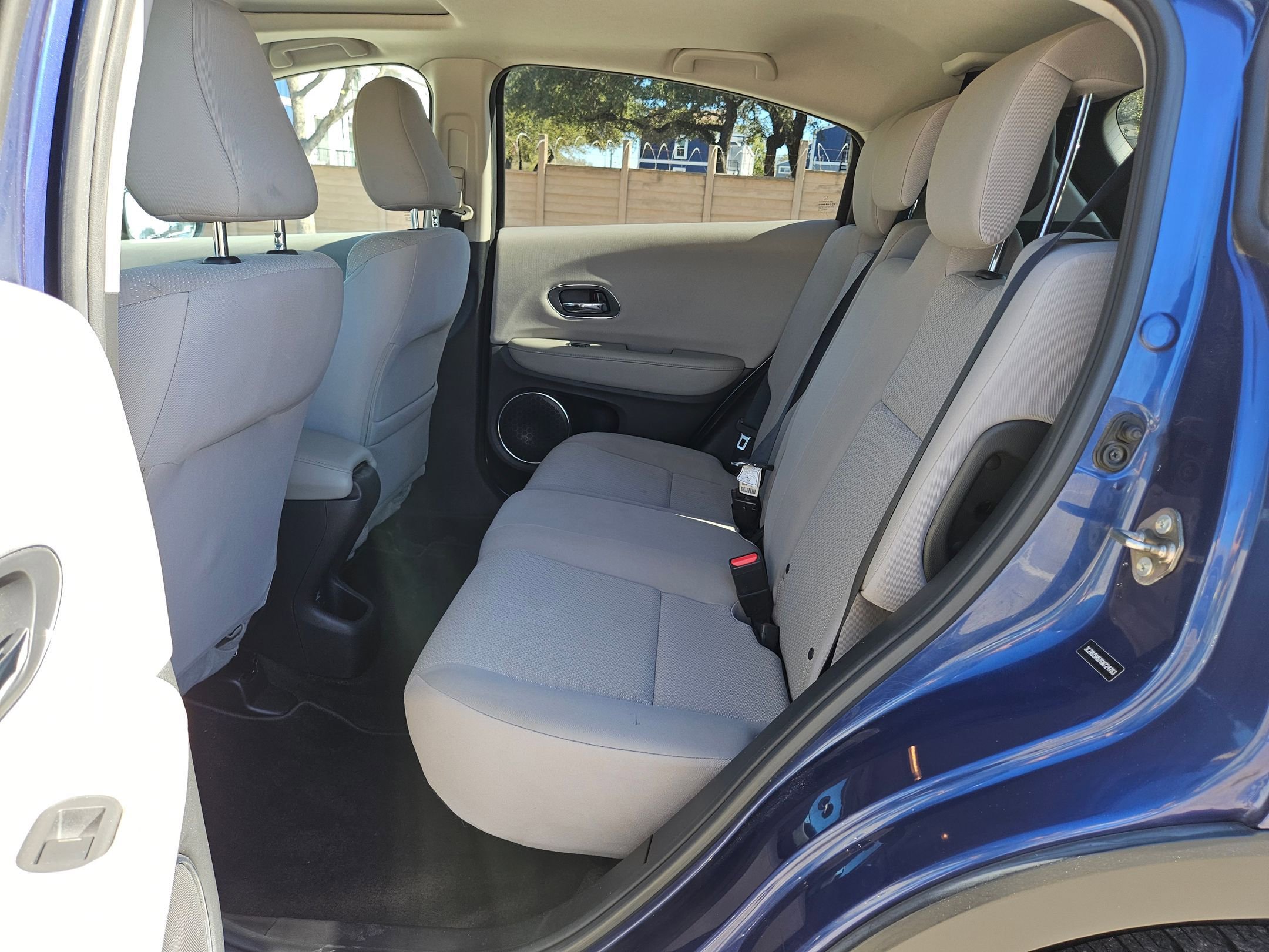 Used 2016 Honda HR-V EX image 15