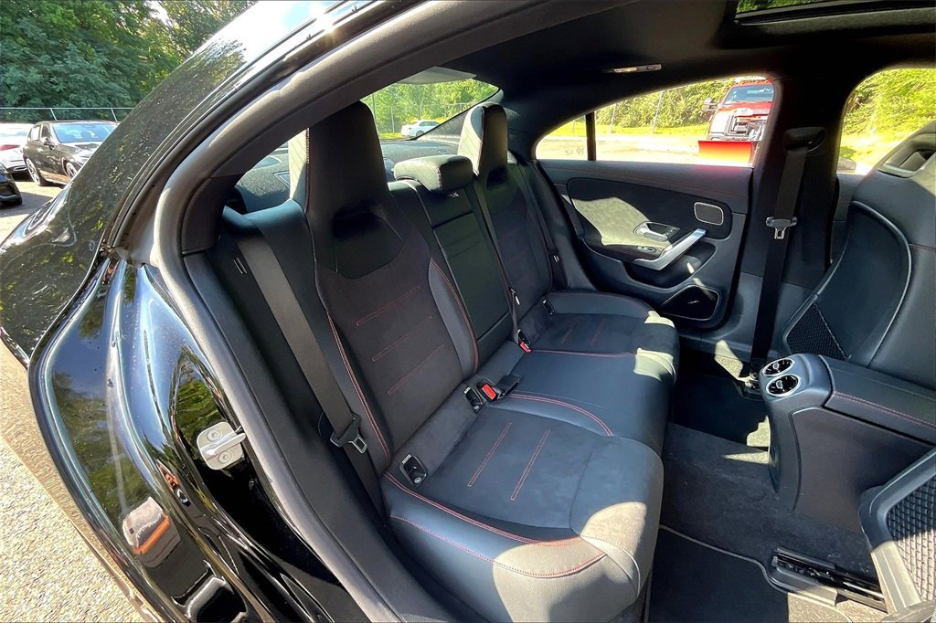 Certified 2024 Mercedes-Benz CLA 250 4MATIC image 28