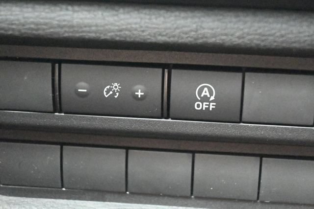 New 2026 Mitsubishi Outlander ES FWD image 22