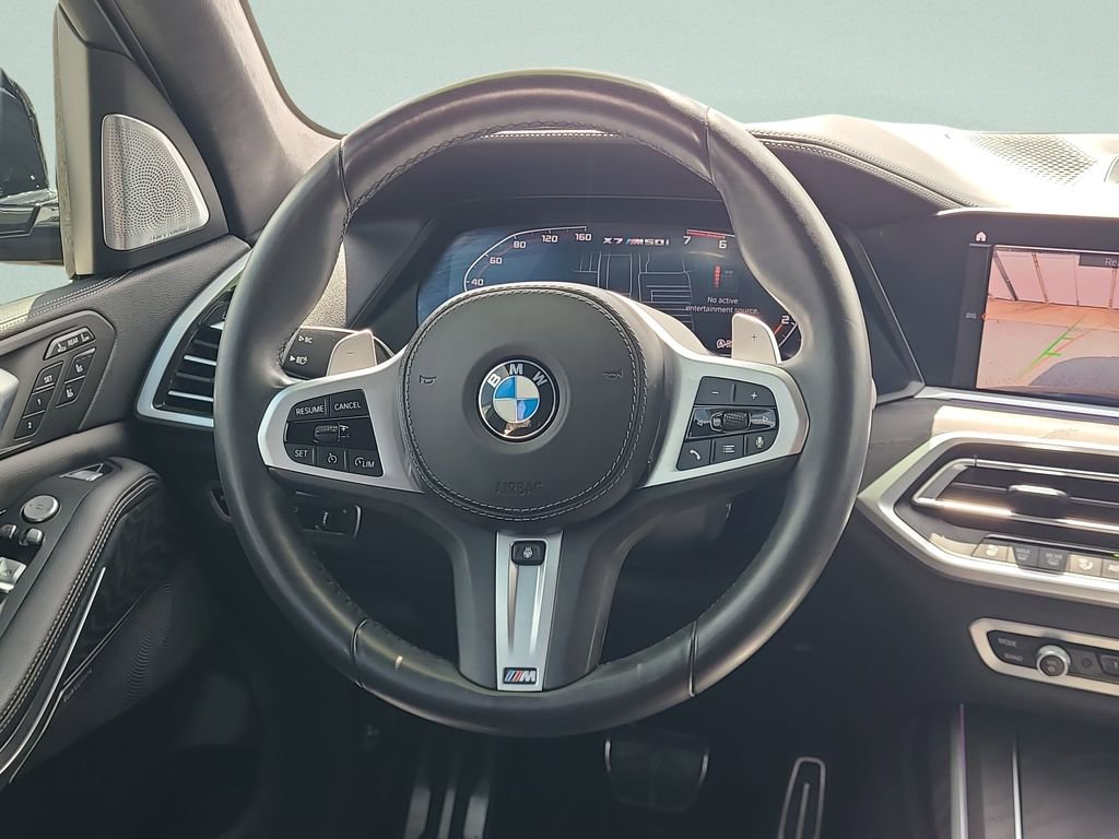 Used 2021 BMW X7 M50i w/ Dynamic Handling Package image 29