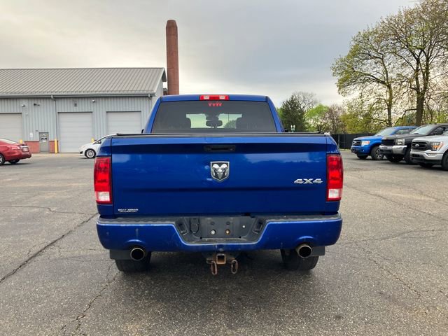 Used 2017 RAM 1500 Express w/ Express Value Package AWD/4WD image 4