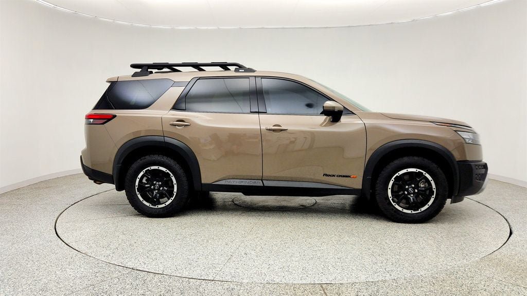 Used 2025 Nissan Pathfinder Rock Creek AWD/4WD image 4