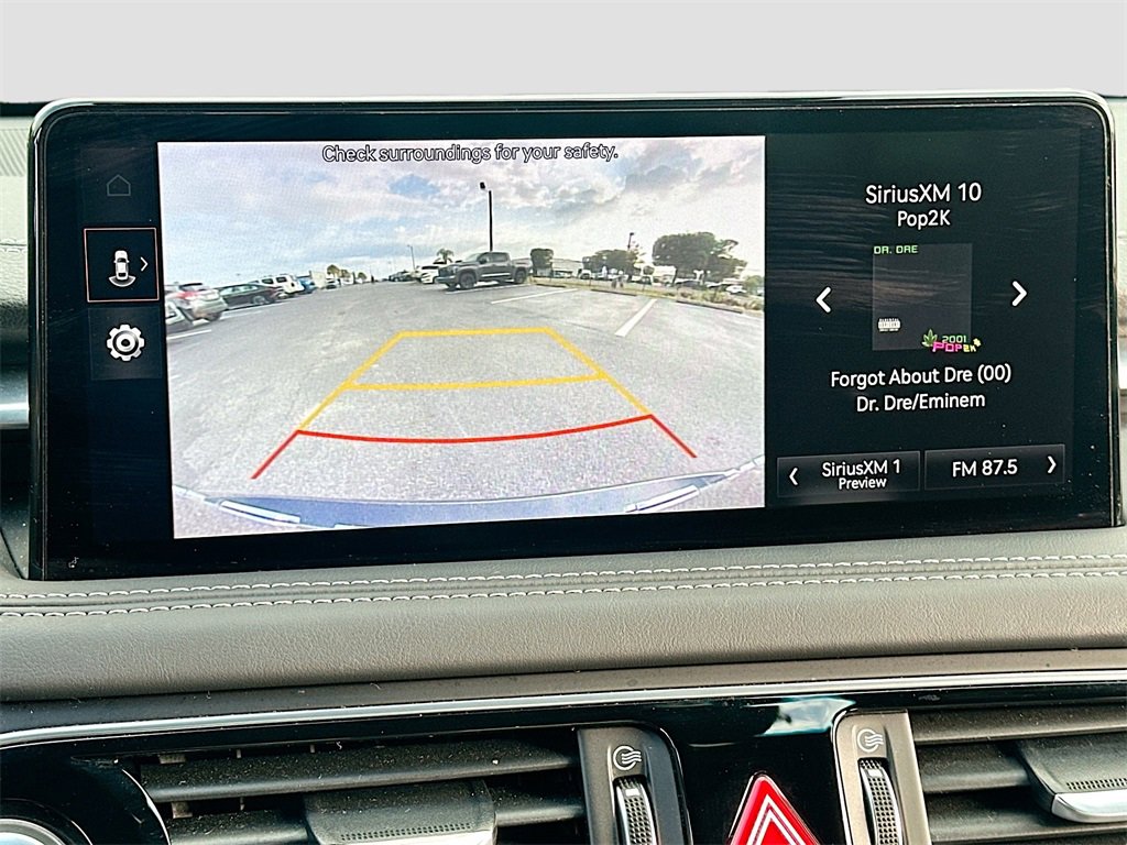 Used 2023 Genesis G70 2.0T image 14