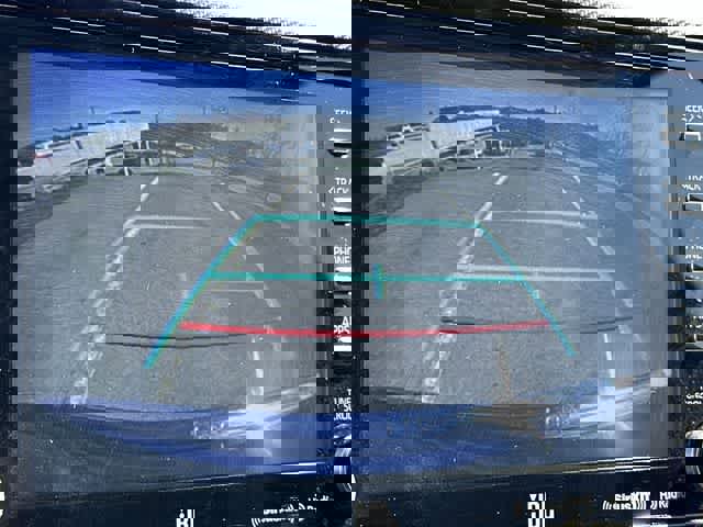 Used 2022 Toyota Highlander XSE image 15