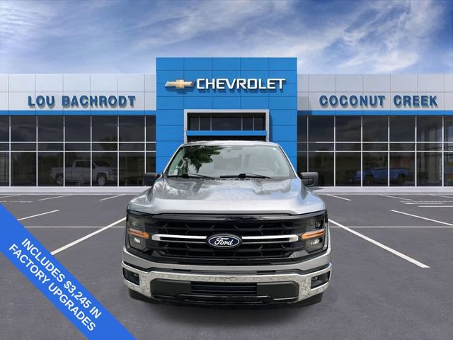 Used 2025 Ford F150 XLT w/ Equipment Group 301A Standard RWD image 3