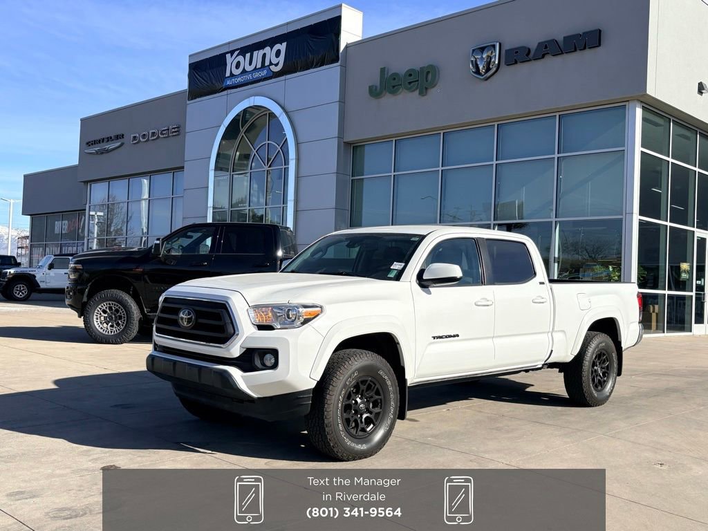Used 2021 Toyota Tacoma SR5 w/ Blackout Package (TMS)