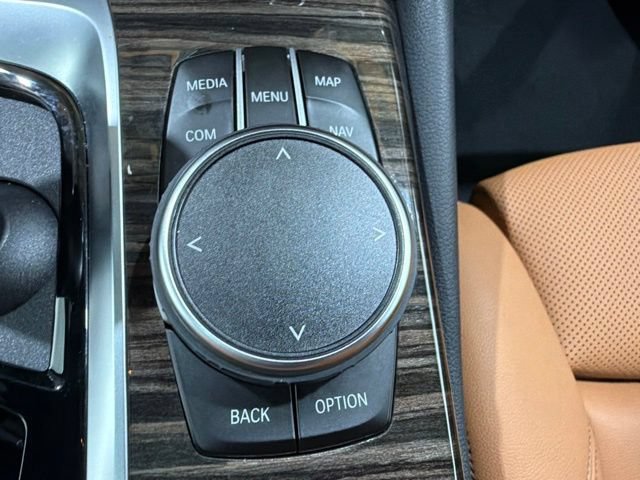 Certified 2023 BMW 530i xDrive w/ Convenience Package AWD/4WD image 39