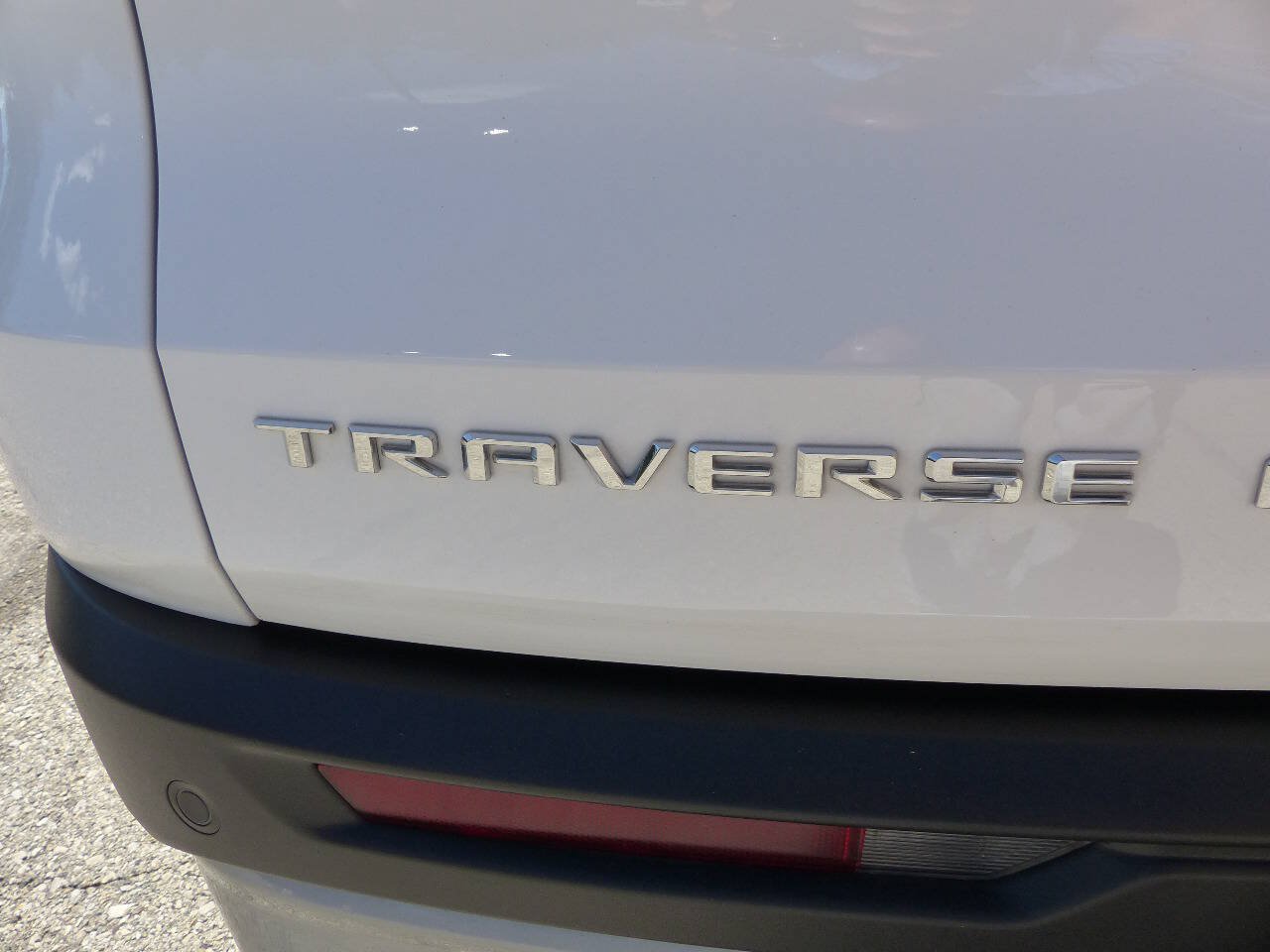 Used 2026 Chevrolet Traverse LT w/ Driver Confidence Package AWD/4WD image 10