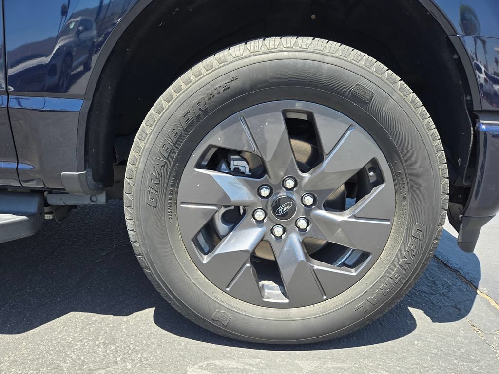 Used 2023 Ford F150 Lightning Lariat AWD/4WD image 9