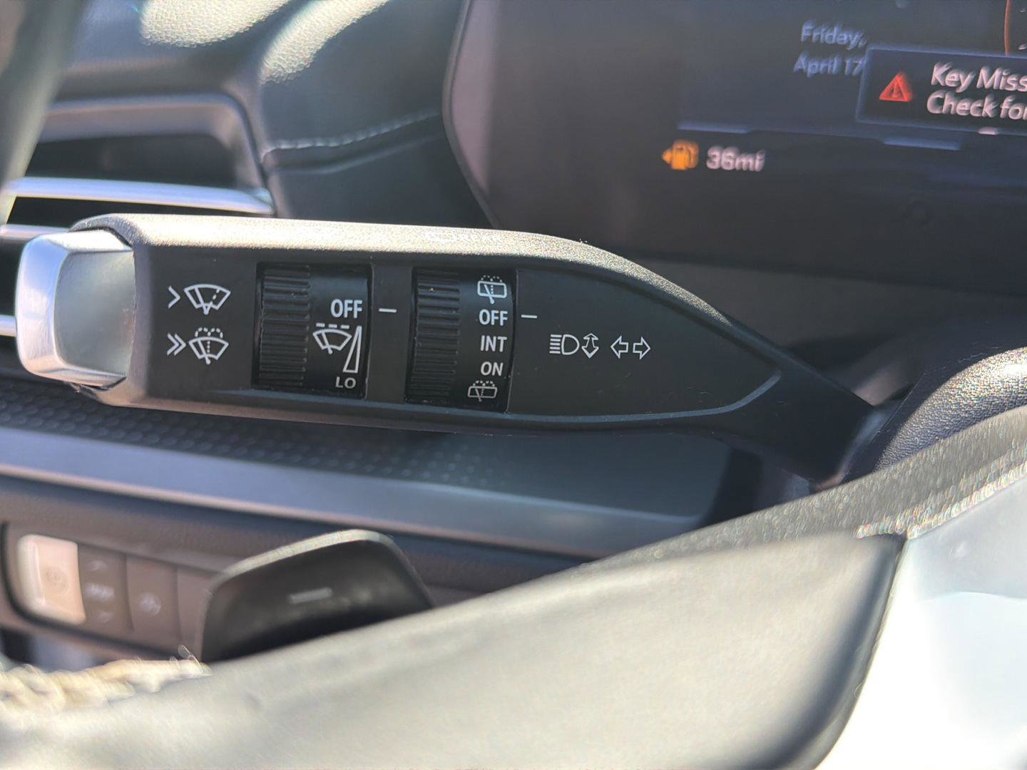 Used 2024 Chevrolet Traverse LT w/ Midnight/Sport Edition image 20