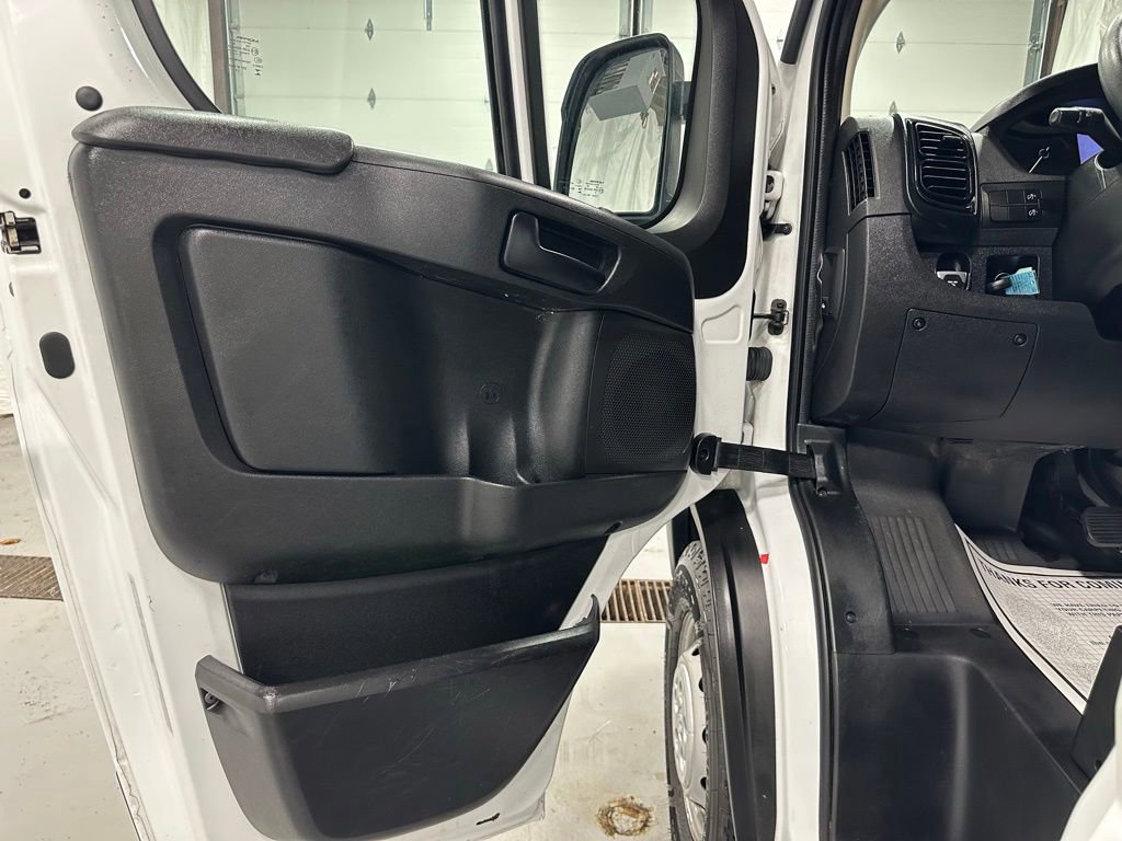 Used 2023 RAM ProMaster 3500 FWD image 8