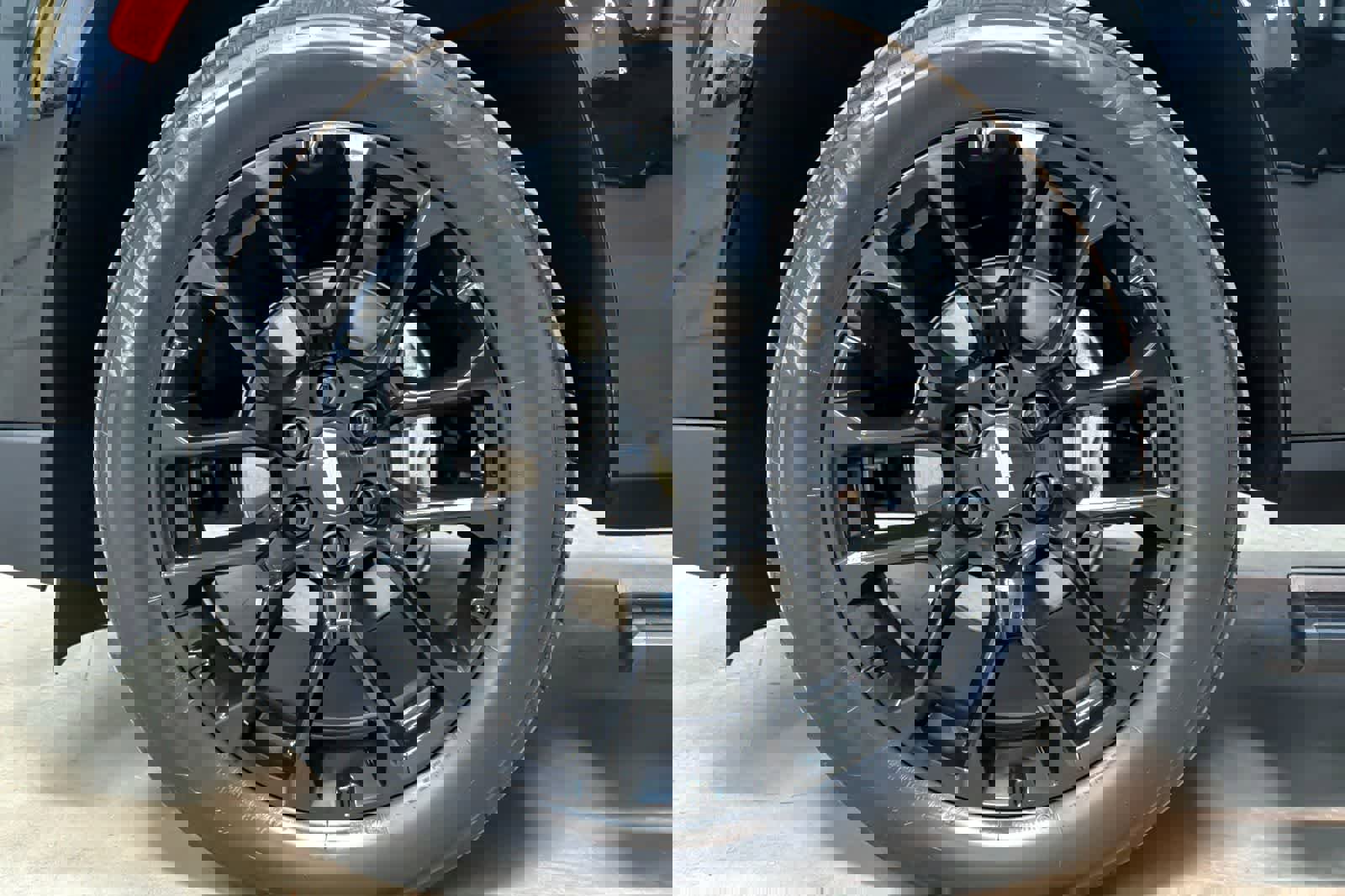 Used 2022 Chevrolet Tahoe High Country AWD/4WD image 27