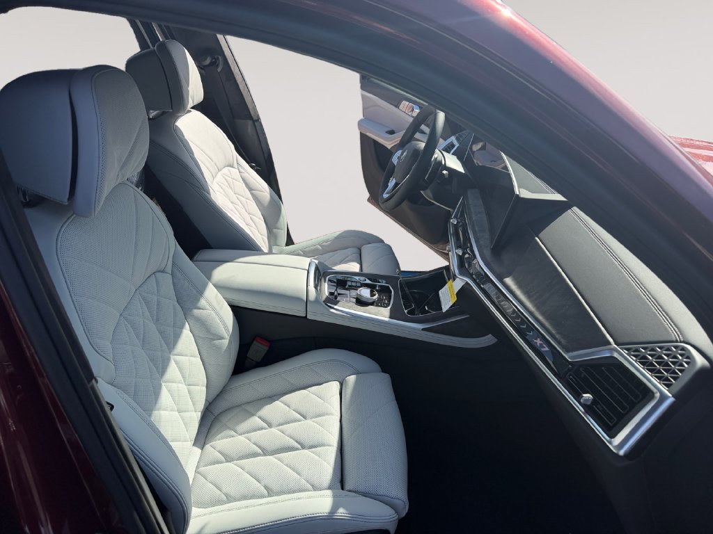 New 2027 BMW X7 xDrive40i w/ Premium Package AWD/4WD image 15