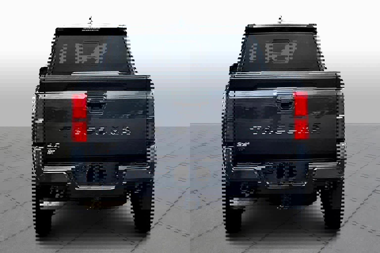 Certified 2024 Toyota Tacoma SR5 image 4