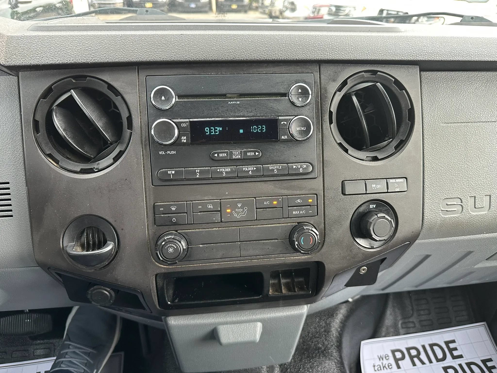 Used 2015 Ford F250 XL w/ Power Equipment Group RWD image 15