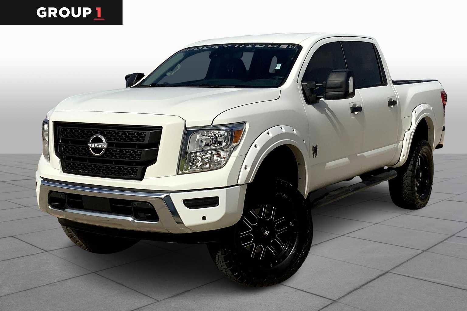 Used 2023 Nissan Titan SV w/ SV Convenience Package