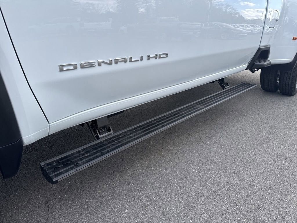 New 2026 GMC Sierra 3500 Denali Ultimate AWD/4WD image 68