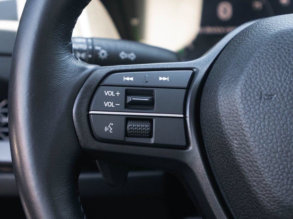 Used 2023 Honda Accord EX-L image 24