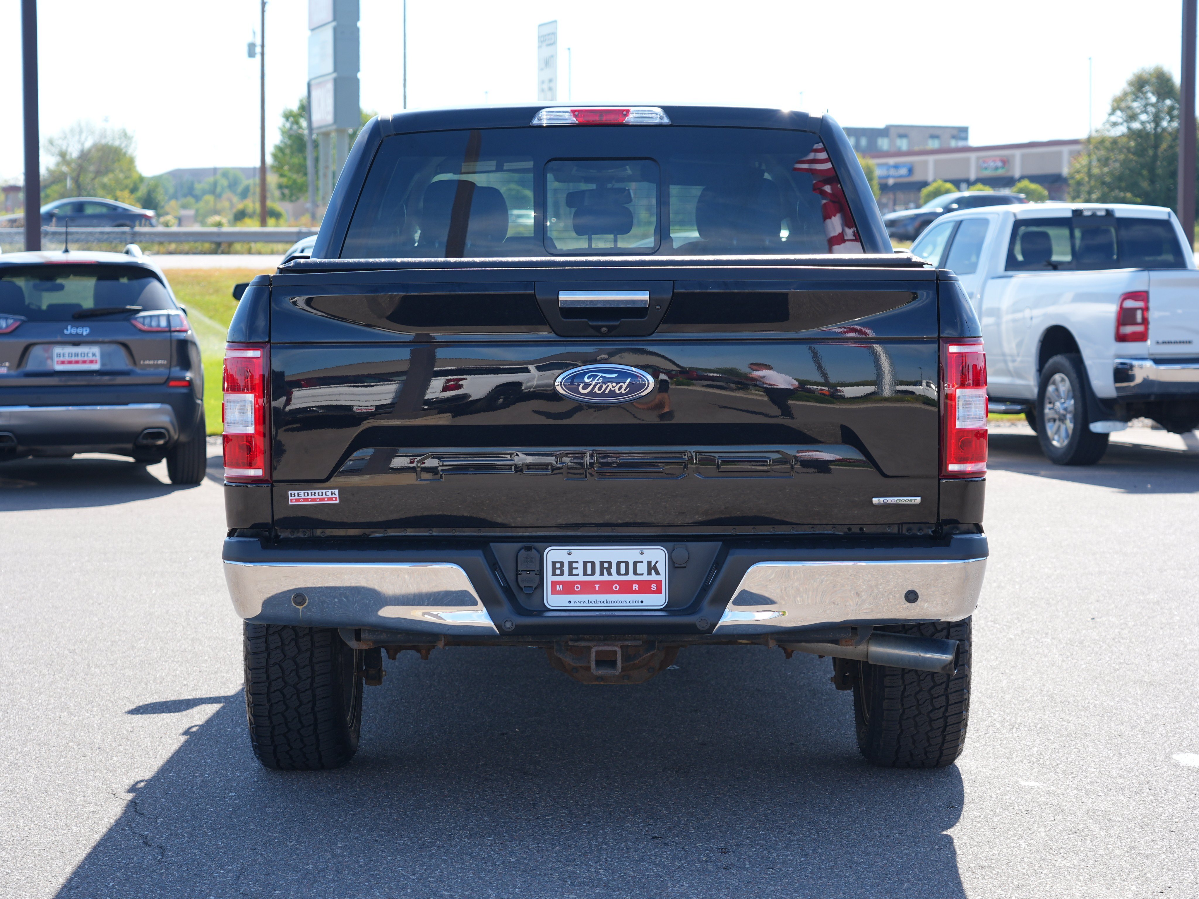 Used 2019 Ford F150 XLT w/ Equipment Group 302A Luxury AWD/4WD image 4