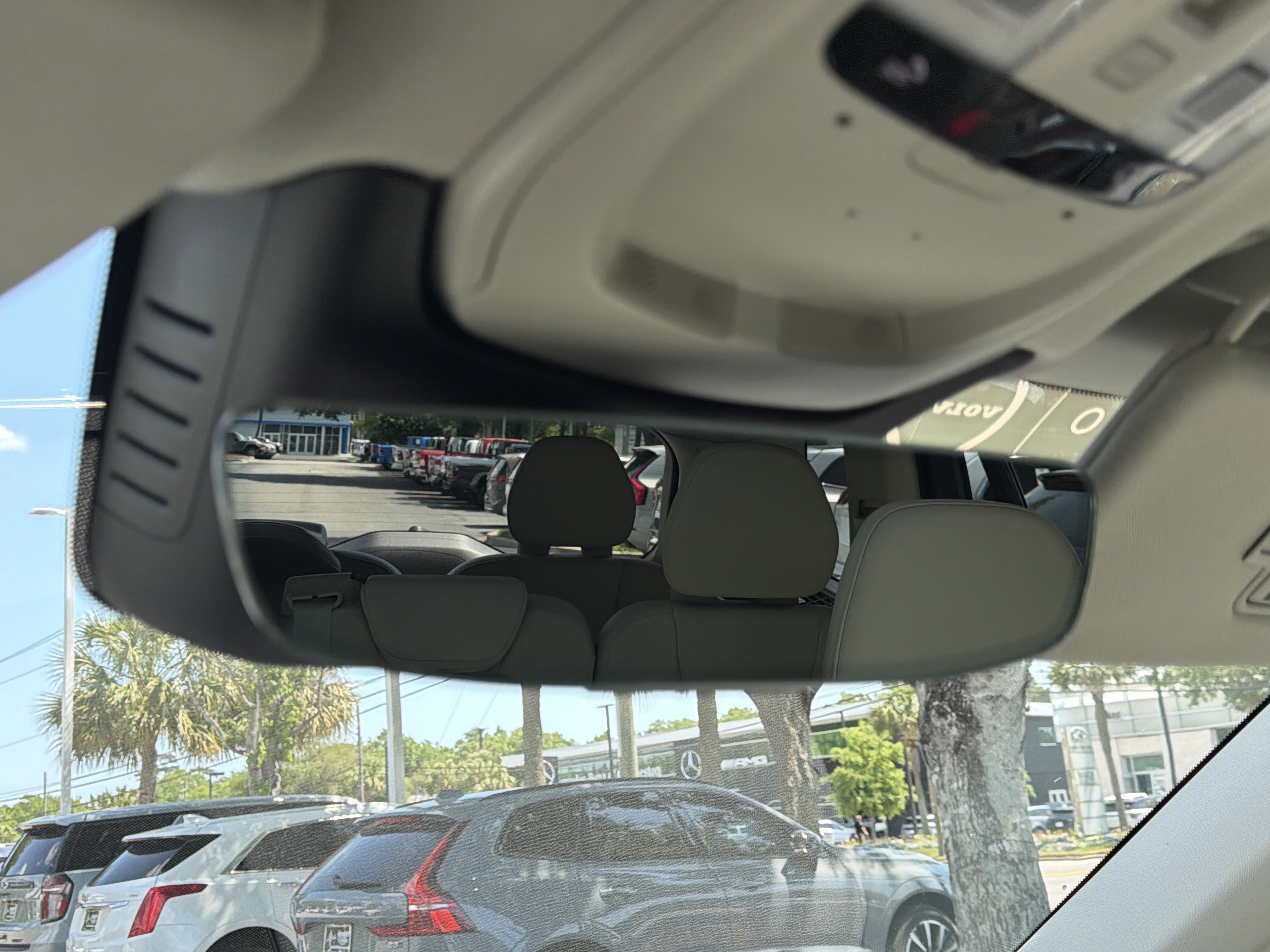 Certified 2023 Volvo XC90 B5 Core w/ Protection Package Premier AWD/4WD image 28