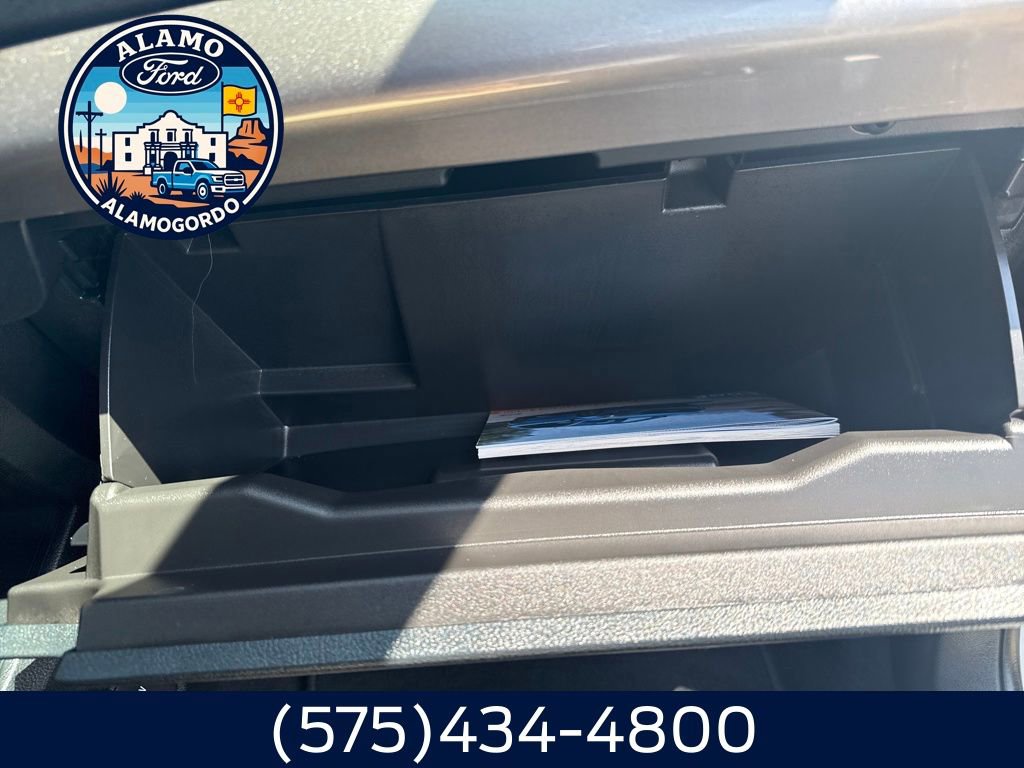 Used 2024 Ford Edge SE image 20